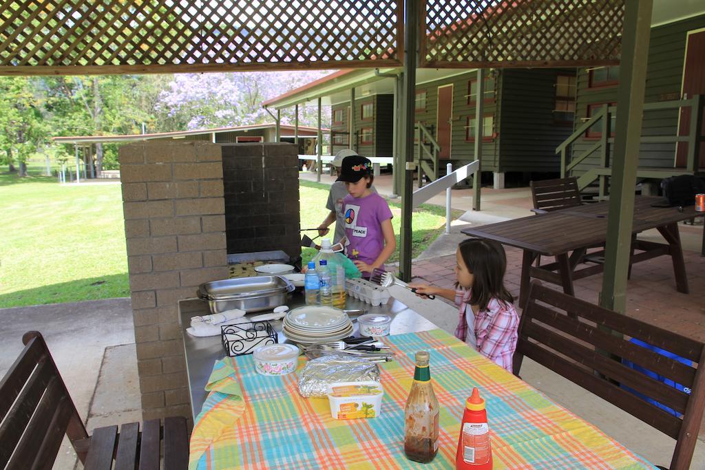 Christmas Creek Cafe & Cabins Lamington Номер фото